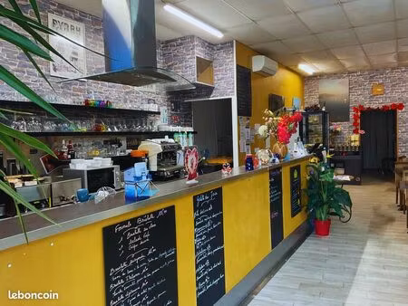 fonds de commerce crêperie 120 m²  pons