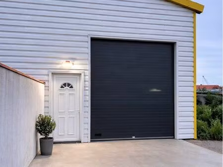 entrepôt zone franche la rochelle