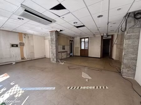 local commercial 90 m²