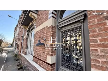 maison 7 pièces 165 m²