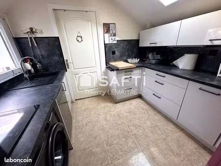 maison 6 pièces 110 m²