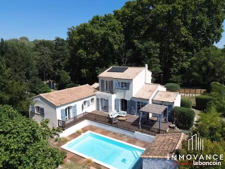 villa 7 pièces 190 m²