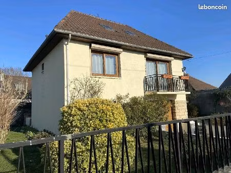 pavillon 5 pièces 95 m²