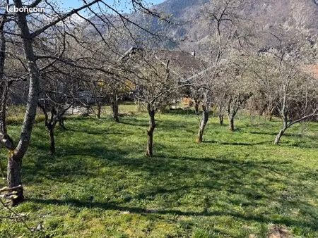 terrain 962 m² la léchère