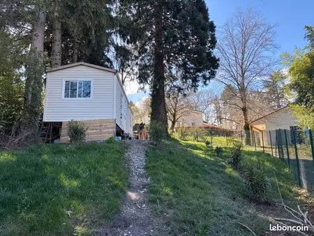 à vendre : mobil-home avec terrain viabilisé – cadre agréable ?