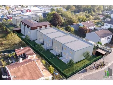 appartement 2 pièces neuf avec parking proche commodités