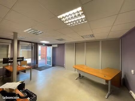 bureaux 45 m²