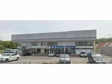 local commercial a louer