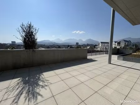 appartement duplex 4 pièces de 123 m² avec terrasse et jardin