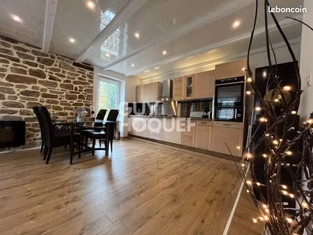 longère 8 pièces 180 m²