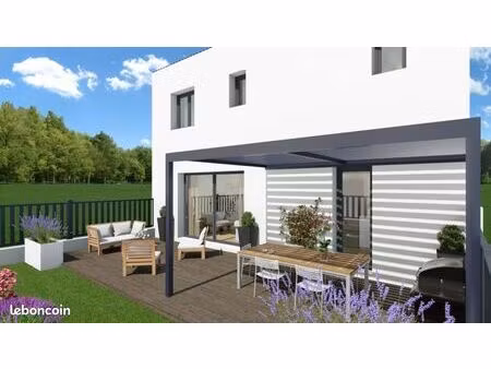 villa 4 pièces 85 m²