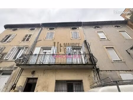 immeuble 248 m² bollène