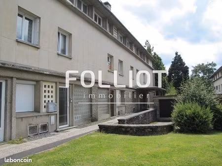 studio 1 pièce 12 m²