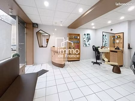 local commercial 46 m²