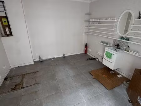 local commercial 24 m² paris