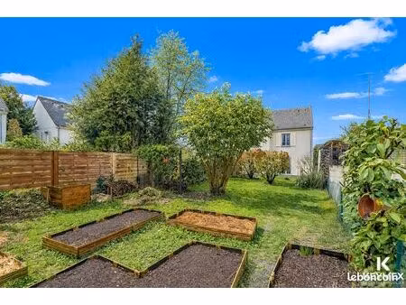 maison 5 pièces 94 m²