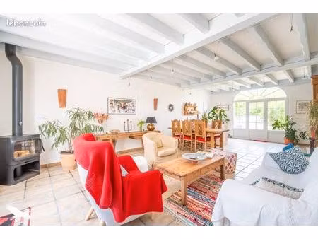 ferme 7 pièces 166 m²