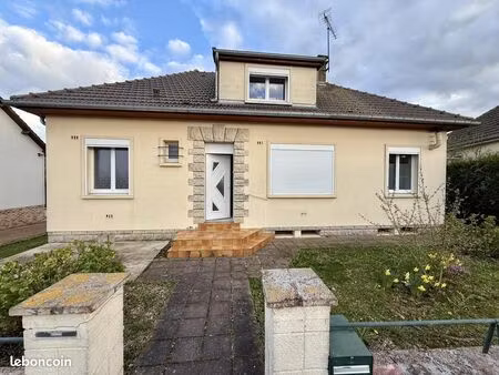 pavillon 4 pièces 100 m²