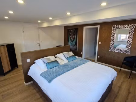 loue chambre meublée