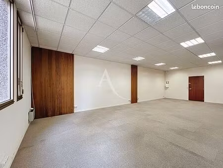 bureaux 54 m² angers