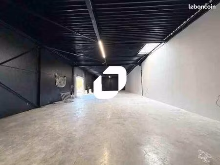 local d'activité 350 m²