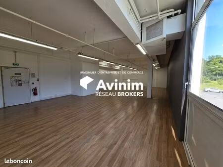 local 125 m² chaumontel