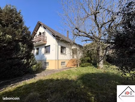 maison 5 pièces 130 m²