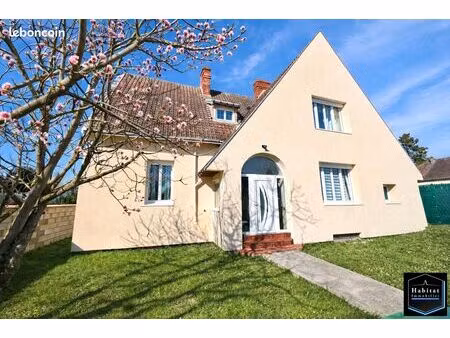 maison 6 pièces 144 m²