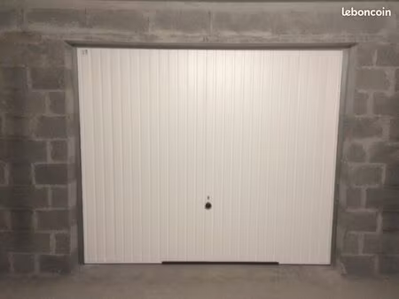 box garage en sous terrain sécurisé - parc procé