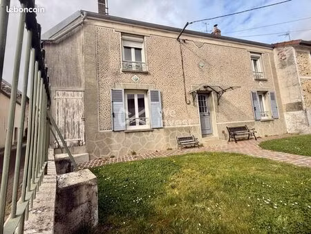 maison 7 pièces 159 m²