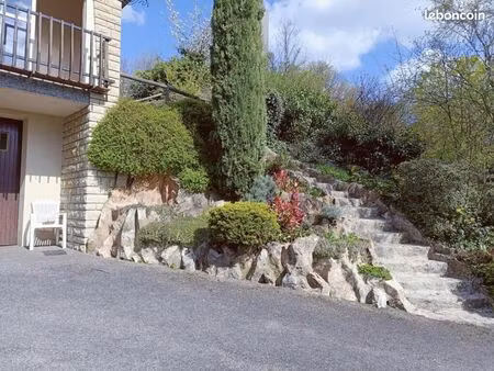 particulier vends villa 117m² - 1968 - terrain 1200m² - proche métro