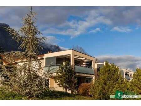 appartement 4 pièces 92 m²