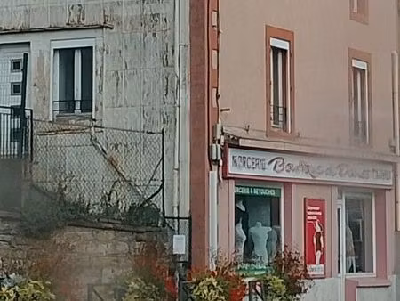 urgent a vendre immeuble avec local commercial loué