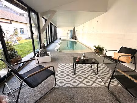 maison de caractère avec piscine couverte et studio indépendant - proche reims