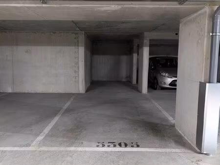 2 places de parking en enfilade – cergy préfecture