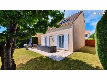 maison magny-le-hongre  3 chambres  jardin  terrasse et garage