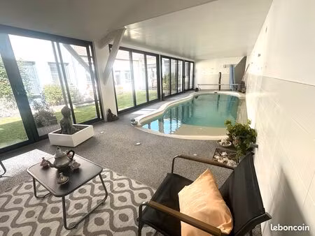 maison de caractère 4 chambres piscine couverte+studio indépendant - très proche reims cen