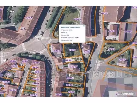 à vendre terrain à bâtir plein centre