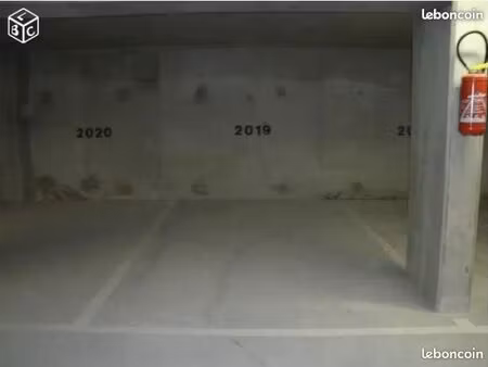 parking sous sol sécurisé cam