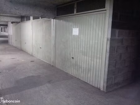 box garage sécurisé 25000 euros net vendeur