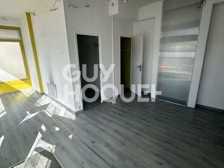 local commercial 50 m² courtry