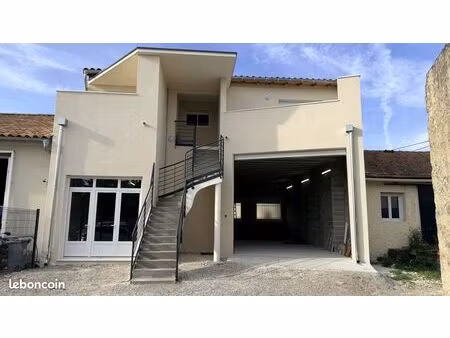 local 135 m² sorgues