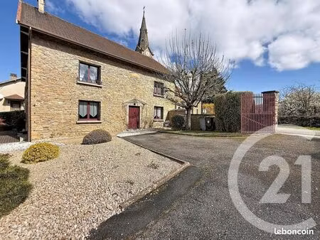 maison 8 pièces 194 m²