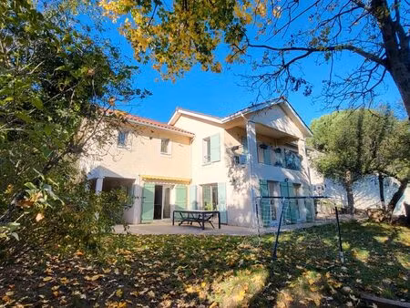 rare  maison familiale 177m² - 5 ch - jardin arboré - tout à pied