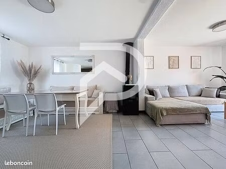 maison 4 pièces 85 m²