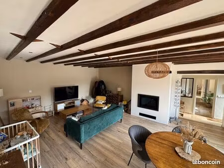 longère rénovée avec charme à noyal châtillon sur seiche