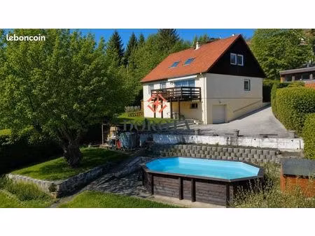 maison 6 pièces 151 m²