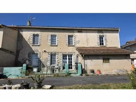 maison 4 pièces 176 m²