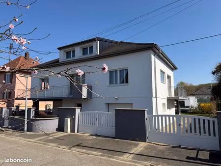 maison 8 pièces 250 m²