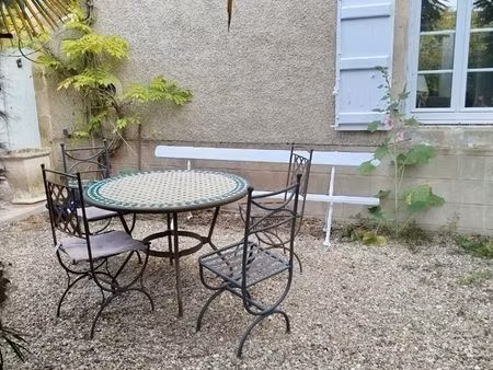 chambre dans maison de famille charentaise